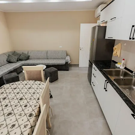 Апартаменты Koman_lakeview_apartments Шкодер